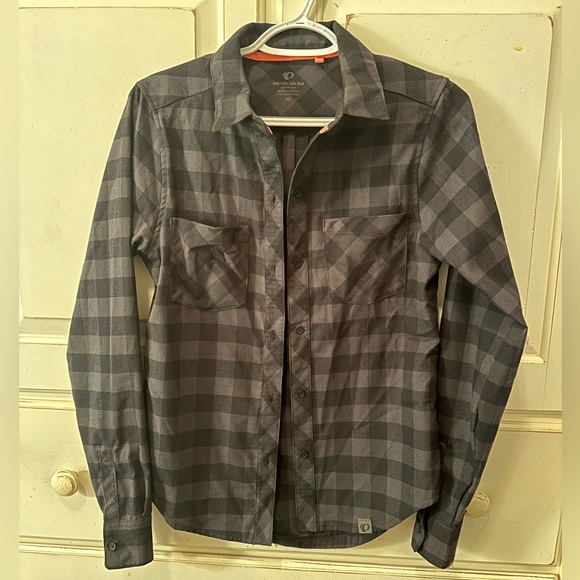 Pearl Izumi Rove Long Sleeve buttondown - Picture 1 of 4